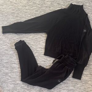 ALO Yoga Black Waffle Knit Pullover and Jogger Set